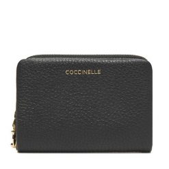 Portfel Coccinelle. Czarne portfele damskie Coccinelle. Za 499.99 zł.
