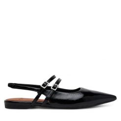 Sandały Vagabond Shoemakers. Czarne sandały damskie Vagabond Shoemakers, bez wzorów, bez obcasa, na płaskiej podeszwie, bez zapięcia. Za 319.99 zł.