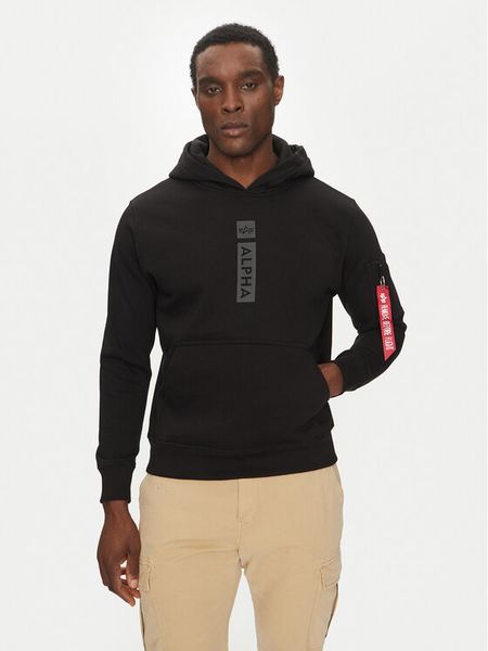 Alpha Industries Bluza Puff Print 146338 Czarny Regular Fit. Czarne bluzy męskie Alpha Industries, m, bez wzorów, z bawełny, bez ramiączek, bez kaptura. Za 319.99 zł.