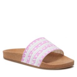 Klapki adidas. Czerwone klapki damskie Adidas, bez wzorów, sportowe, bez obcasa, bez zapięcia. Za 169.99 zł.