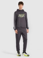 4F Spodnie dresowe joggery męskie 4F x Robert Lewandowski - szare M. Szare spodnie sportowe męskie 4F, m, z aplikacjami, z dresówki, na fitness i siłownię. Za 189.99 zł.