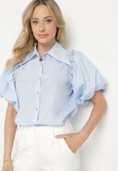 Jasnoniebieska Koszula Caneope. Niebieskie koszule damskie Born2be, m, z aplikacjami, z tkaniny, klasyczne, bez kołnierzyka, bez ramiączek. Za 44.99 zł.