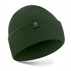 Czapka męska BETLEWSKI BCM-BK-03 C.ZIELONY. Zielone czapki męskie Betlewski, bez wzorów, z polaru. Za 39.99 zł.