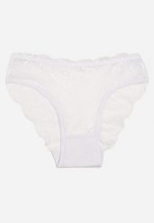 Białe Majtki Typu Figi z Delikatną Koronką Holiva. Białe majtki damskie Born2be, z bawełny. Za 4.99 zł.