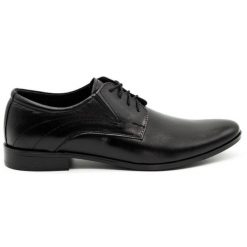 Lukas Buty męskie wizytowe 256 czarne. Czarne buty wizytowe męskie bez wzorów, z jeansu, bez obcasa, bez zapięcia. Za 367.89 zł.