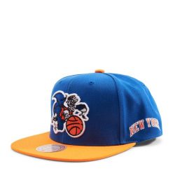 Czapka typu snapback New York Knicks HWC Team Origins. Niebieskie czapki damskie Mitchell & Ness, bez wzorów, sportowe. Za 194.00 zł.