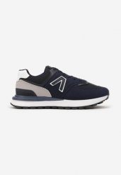 Granatowe Sznurowane Buty Sportowe Sneakersy na Płaskiej Podeszwie z Ozdobną Naszywką Tiresi. Niebieskie buty sportowe męskie Born2be, z aplikacjami, z jeansu, bez zapięcia. Za 109.99 zł.