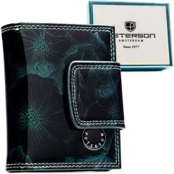 Portfel damski Peterson PTN PS329-FDS zielony. Zielone portfele damskie Peterson, ze skóry. Za 99.99 zł.