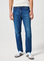 WRANGLER MĘSKIE SPODNIE RIVER DARK TRAILS 112356895 W17T008815. Jeansy męskie Wrangler, z jeansu. Za 189.99 zł.