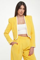 Żakiet pudełkowy ELISABETTA FRANCHI. Marynarki i żakiety damskie Elisabetta Franchi, bez wzorów, bez kołnierzyka, bez ramiączek. Za 1,919.00 zł.