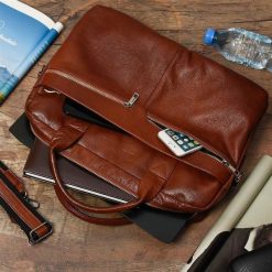 Beltimore torba męska skórzana Duża brązowa laptop J14. Brązowe torby na laptopa damskie bez wzorów. Za 419.90 zł.