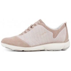 Geox tenisówki damskie Nebula 37 różowy. Czerwone obuwie sportowe damskie Geox, bez wzorów, bez zapięcia. W wyprzedaży za 379.00 zł.