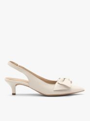 Kremowe czółenka damskie slingback na kaczuszce. Brązowe czółenka damskie Ryłko, bez wzorów, z lakierowanej skóry, eleganckie, bez obcasa, na obcasie, bez zapięcia. W wyprzedaży za 297.49 zł.