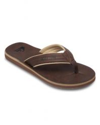 Sandały dla Mężczyzn CARVER NUBUCK Brązowy. Brązowe sandały męskie Quiksilver, bez wzorów, z dżerseju, bez zapięcia. Za 149.99 zł.