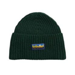 Damska czapka z mieszanki wełny Superdry Radar. Zielone czapki damskie Superdry, na zimę, bez wzorów, z wełny. Za 109.20 zł.