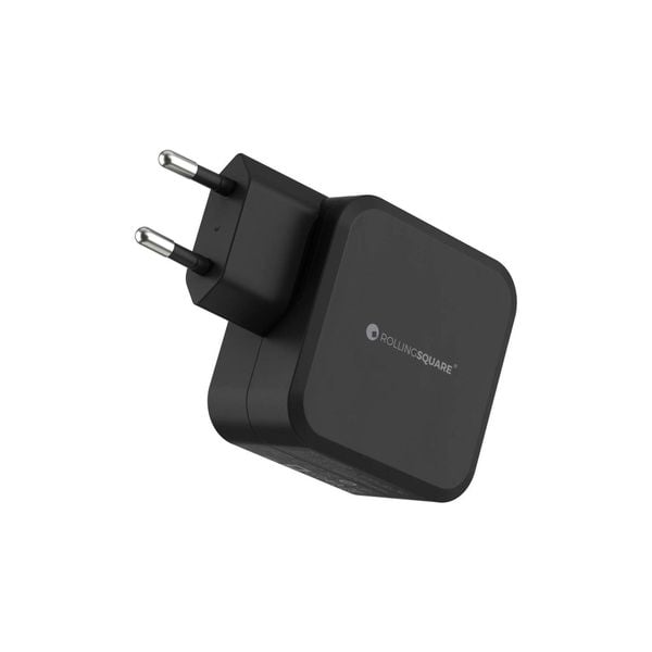 Kompaktowa ładowarka Rolling Square GaN 65W port USB i USB-C szybkie ładowanie. Czarne powerbanki ROLLINGSQUARE. Za 219.99 zł.