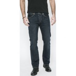 Levi's - Jeansy 501. Niebieskie jeansy męskie Levi's®, z bawełny. W wyprzedaży za 329.90 zł.