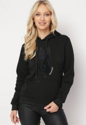 Czarna Bluza Wkładana Przez Głowę z Nadrukiem Czarnego Kota Ilio. Czarne bluzy damskie Born2be, xl, bez wzorów, casualowe, bez ramiączek, bez kaptura. Za 39.99 zł.