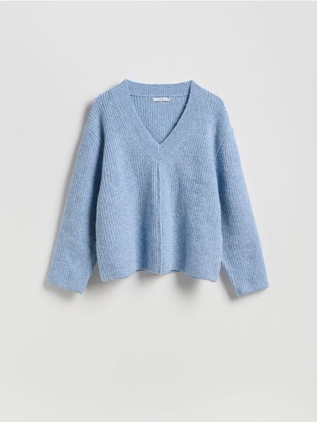 Sweter oversize - niebieski. Niebieskie swetry nierozpinane damskie Reserved, l, bez wzorów, z dzianiny, bez kołnierzyka, bez ramiączek. Za 129.99 zł.