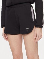 Guess Szorty materiałowe Kiara V4GD16 FL04P Czarny Regular Fit. Czarne szorty damskie Guess, z aplikacjami, z materiału. Za 259.99 zł.