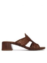 Hispanitas Klapki HV264602 C001 Brązowy. Brązowe klapki damskie Hispanitas, bez wzorów, z materiału, bez obcasa, bez zapięcia. Za 549.99 zł.