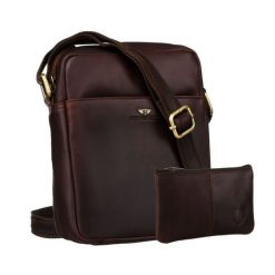 Brązowa torba-listonoszka ze skóry naturalnej z etui na klucze w zestawie PTN 720E-OPU Peterson. Brązowe torby na ramię męskie Peterson, ze skóry, na ramię. Za 169.99 zł.