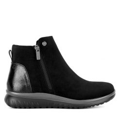 Botki Go Soft. Czarne botki damskie GO SOFT, bez wzorów, bez obcasa, na płaskiej podeszwie, bez zapięcia. Za 179.99 zł.