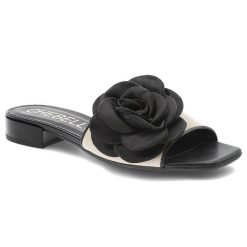 Beżowe Klapki Chebello Eleganckie Obuwie Damskie Z Kwiatem. Czarne klapki damskie CheBello, bez wzorów, z materiału, eleganckie, bez obcasa, na obcasie, bez zapięcia. Za 349.00 zł.