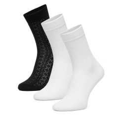 Skarpety długie Nine West. Białe skarpetki damskie Nine West, bez wzorów. Za 29.99 zł.