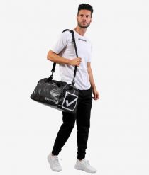 Torba sportowa Givova Trend czarna. Czarne torby na ramię męskie Givova, z materiału, na ramię. Za 165.99 zł.