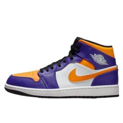 Buty do chodzenia męskie Nike Air Jordan 1 los angeles lakers. Brązowe buty sportowe męskie Jordan, bez wzorów, z materiału, bez zapięcia, trekkingowe, Nike Air Jordan. W wyprzedaży za 1,040.00 zł.
