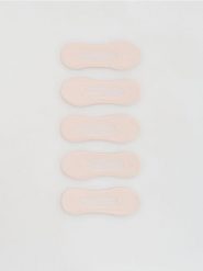 Skarpetki balerinki 5 pack - kremowy. Białe skarpetki damskie Reserved, bez wzorów. Za 59.99 zł.