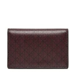 Portfel Calvin Klein. Czerwone portfele damskie Calvin Klein. Za 249.99 zł.