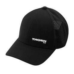 Czapka sportowa z daszkiem Thorn Fit Logo. Czarne czapki damskie THORN FIT, bez wzorów, z elastanu, klasyczne. Za 83.90 zł.