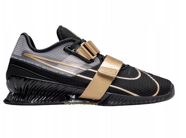 Nike Romaleos 4 CD3463-001 Czarne 43. Czarne buty sportowe męskie Nike, bez wzorów, bez zapięcia. Za 673.31 zł.