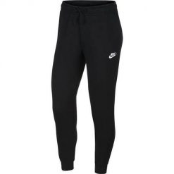 Spodnie sportowe damskie Nike Essential Pant Fleece. Czarne spodnie dresowe damskie Nike, bez wzorów, z dresówki, sportowe, długie. Za 307.00 zł.