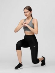 4F Legginsy treningowe 3/4 szybkoschnące damskie XS. Czarne legginsy damskie 4F, bez wzorów, z dzianiny. Za 79.99 zł.