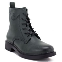 Skórzane botki damskie workery zielone Sergio Leone 25172-S. Zielone botki damskie Sergio Leone, bez wzorów, ze skóry, bez obcasa, bez zapięcia. Za 209.99 zł.