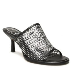 Klapki Ted Baker. Czarne klapki damskie Ted Baker, bez wzorów, bez obcasa, bez zapięcia. Za 599.99 zł.