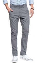 LEE SPODNIE MĘSKIE SLIM CHINO L768QTRX 112121097. Spodnie materiałowe męskie Lee, bez wzorów, z materiału. W wyprzedaży za 143.99 zł.