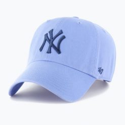 Czapka z daszkiem 47 Brand MLB New York Yankees CLEAN UP. Niebieskie czapki damskie 47 Brand, bez wzorów, sportowe. Za 94.99 zł.