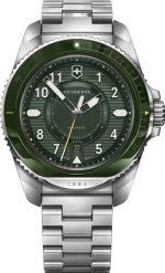 Zegarek Victorinox Zegarek męski Victorinox 242015 srebrny. Szare zegarki męskie VICTORINOX, bez wzorów, srebrne. Za 5,250.00 zł.