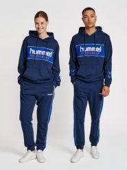 Bluza z kapturem Hummel Legacy Julian. Niebieskie bluzy damskie Hummel, xl, bez wzorów, z bawełny, eleganckie, bez ramiączek, z kapturem. Za 276.25 zł.