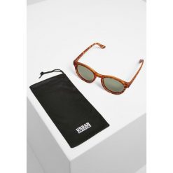Okulary przeciwsłoneczne Urban Classics sunrise uc. Brązowe okulary przeciwsłoneczne damskie Urban Classics. W wyprzedaży za 34.50 zł.