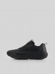 4F Niskie buty trailowe VECTRUN z membraną męskie - czarne 43. Czarne buty sportowe męskie 4F, bez wzorów, z materiału, bez zapięcia, do biegania. Za 399.99 zł.
