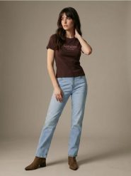 Jeansy slim z prostą nogawką i średnim stanem - niebieski. Niebieskie jeansy damskie Sinsay, bez wzorów, z denimu. Za 69.99 zł.