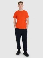 4F Spodnie casual męskie - czarne 3XL. Czarne spodnie materiałowe męskie 4F, l, bez wzorów, z dresówki. W wyprzedaży za 99.99 zł.