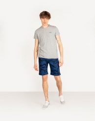 Pepe Jeans Szorty "Owen" | PM800850 | Owen Short Camo | Mężczyzna | Moro, Granatowy. Niebieskie szorty męskie Pepe Jeans, bez wzorów, z bawełny. W wyprzedaży za 149.00 zł.