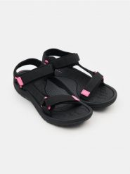 Sandały zapinane na rzepy - czarny. Czarne sandały damskie Sinsay, bez wzorów, bez obcasa, bez zapięcia. Za 49.99 zł.