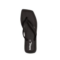 Klapki damskie Softee Capri. Białe klapki damskie Softee, bez wzorów, z materiału, klasyczne, bez obcasa, bez zapięcia. Za 126.99 zł.